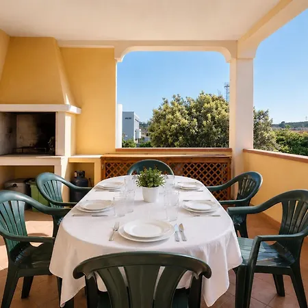 Lejlighed Charming 3-bedroom In